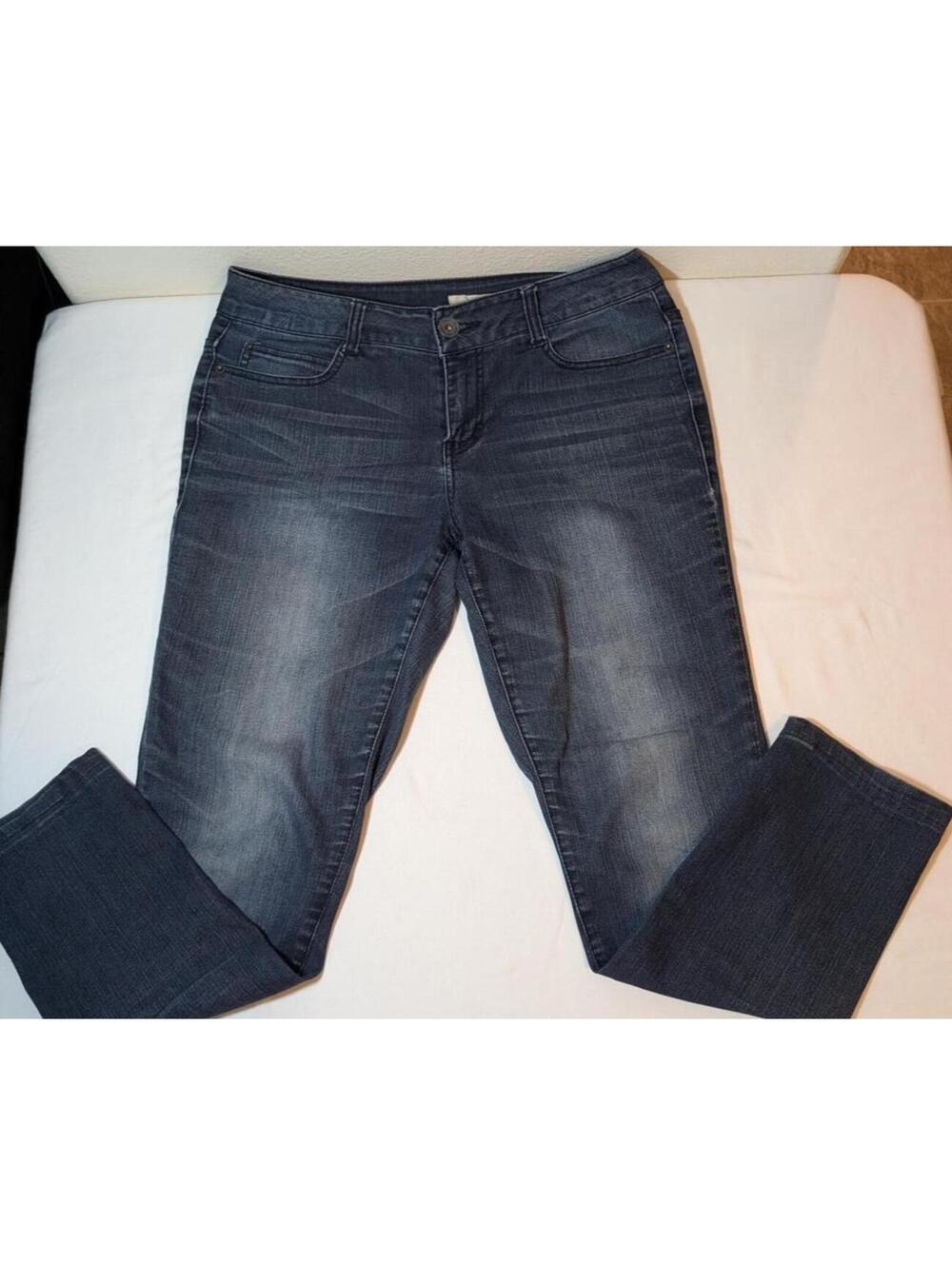 DKNY Jeans Women's Blue Denim Skinny Fit - Size 10